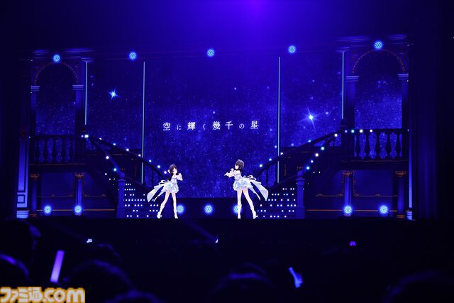 『アイマス シンデレラガールズ』xRライブ“シンデレラガールズフェス”1日目リポート。アイドルたちの原点の楽曲や本イベントのために書き下ろされた新曲『恒久のユニバース』が初披露