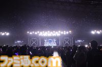 『アイマス シンデレラガールズ』xRライブ“シンデレラガールズフェス”1日目リポート。アイドルたちの原点の楽曲や本イベントのために書き下ろされた新曲『恒久のユニバース』が初披露