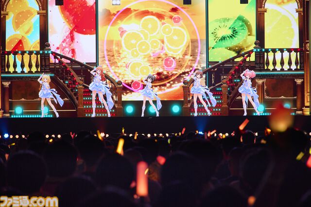 『アイマス シンデレラガールズ』xRライブ“シンデレラガールズフェス”1日目リポート。アイドルたちの原点の楽曲や本イベントのために書き下ろされた新曲『恒久のユニバース』が初披露