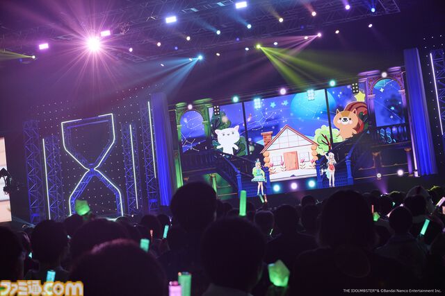 『アイマス シンデレラガールズ』xRライブ“シンデレラガールズフェス”1日目リポート。アイドルたちの原点の楽曲や本イベントのために書き下ろされた新曲『恒久のユニバース』が初披露