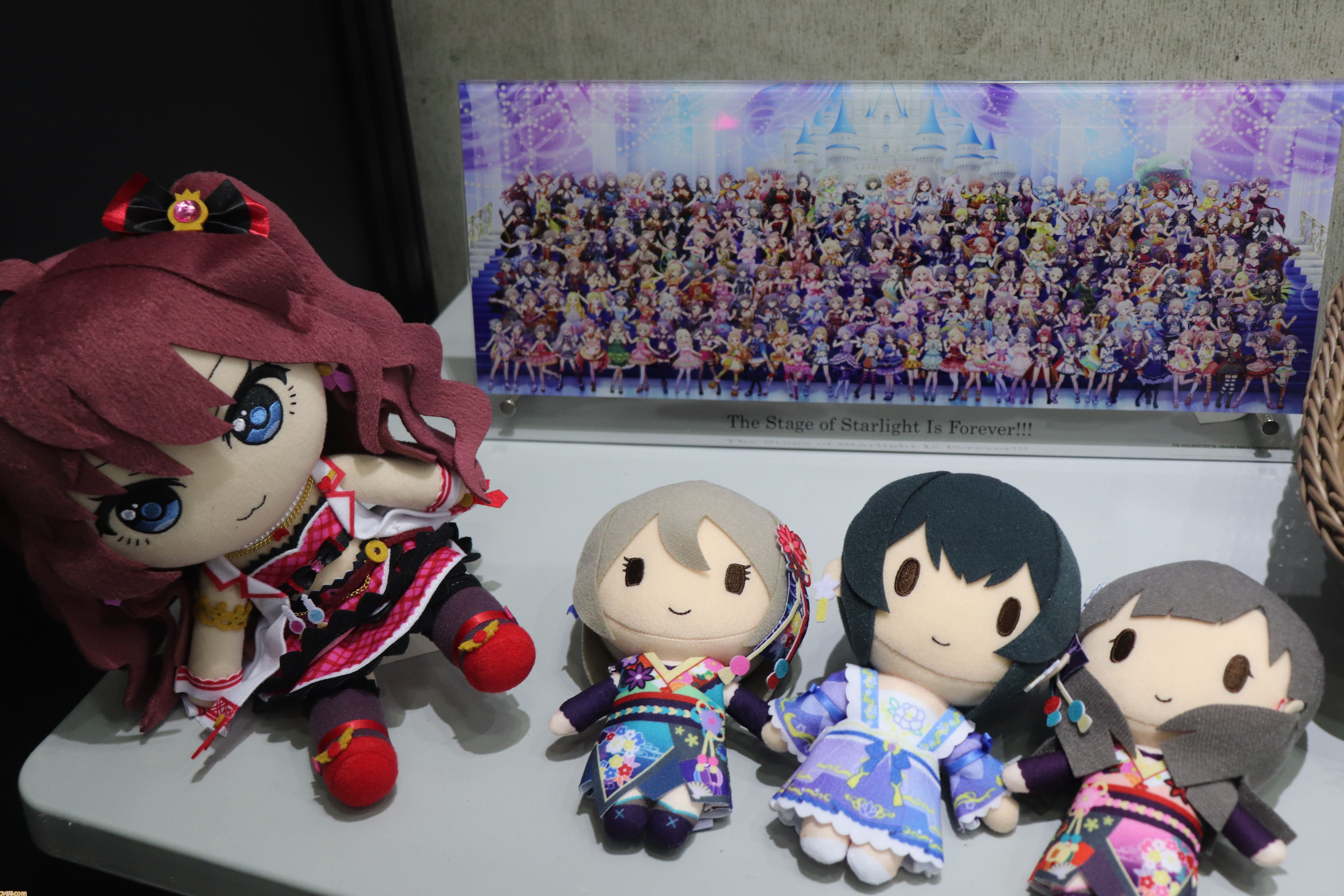 『アイマス シンデレラガールズ』xRライブ“シンデレラガールズフェス”1日目リポート。アイドルたちの原点の楽曲や本イベントのために書き下ろされた新曲『恒久のユニバース』が初披露