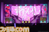 『アイマス シンデレラガールズ』xRライブ“シンデレラガールズフェス”1日目リポート。アイドルたちの原点の楽曲や本イベントのために書き下ろされた新曲『恒久のユニバース』が初披露