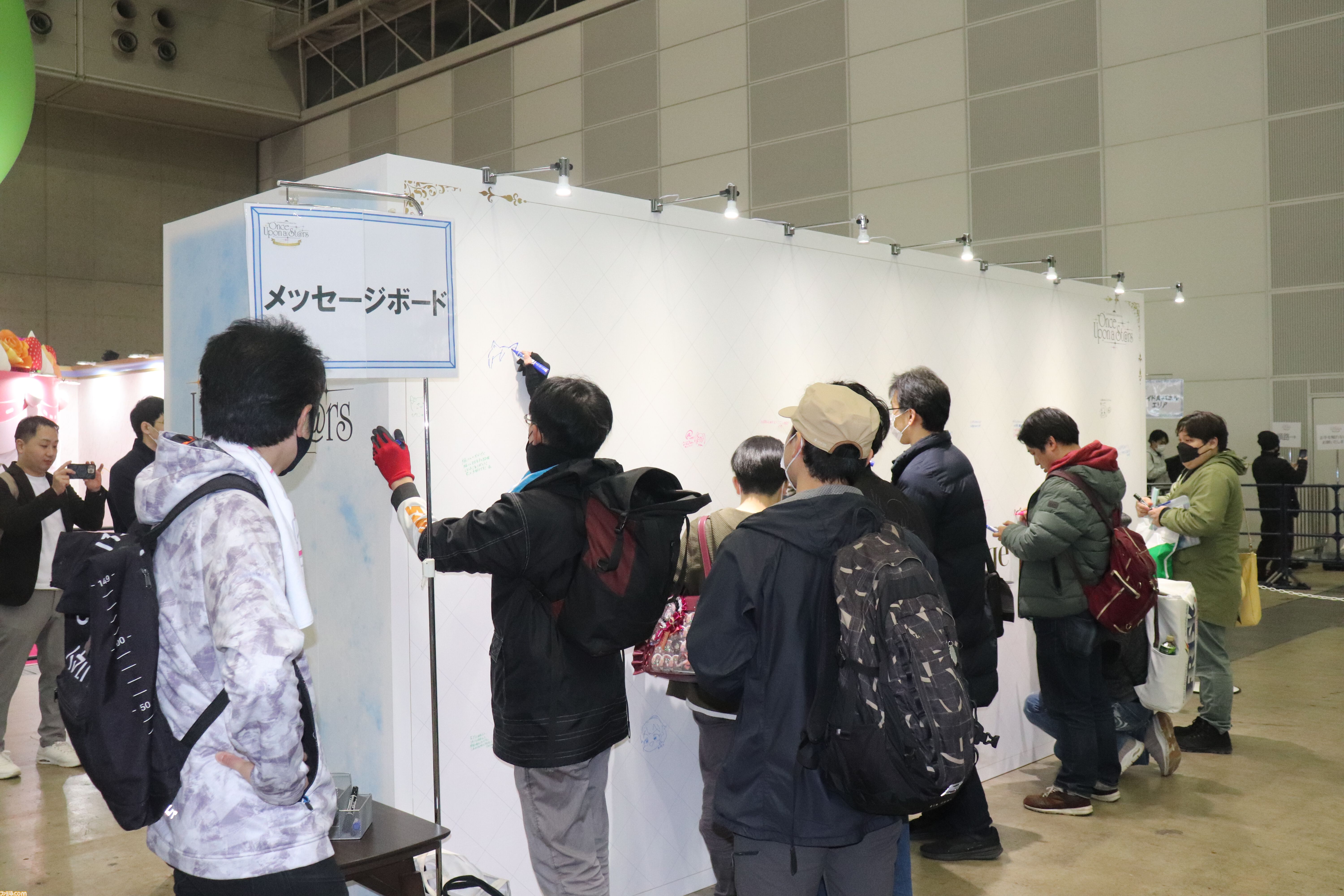 『アイマス シンデレラガールズ』xRライブ“シンデレラガールズフェス”1日目リポート。アイドルたちの原点の楽曲や本イベントのために書き下ろされた新曲『恒久のユニバース』が初披露
