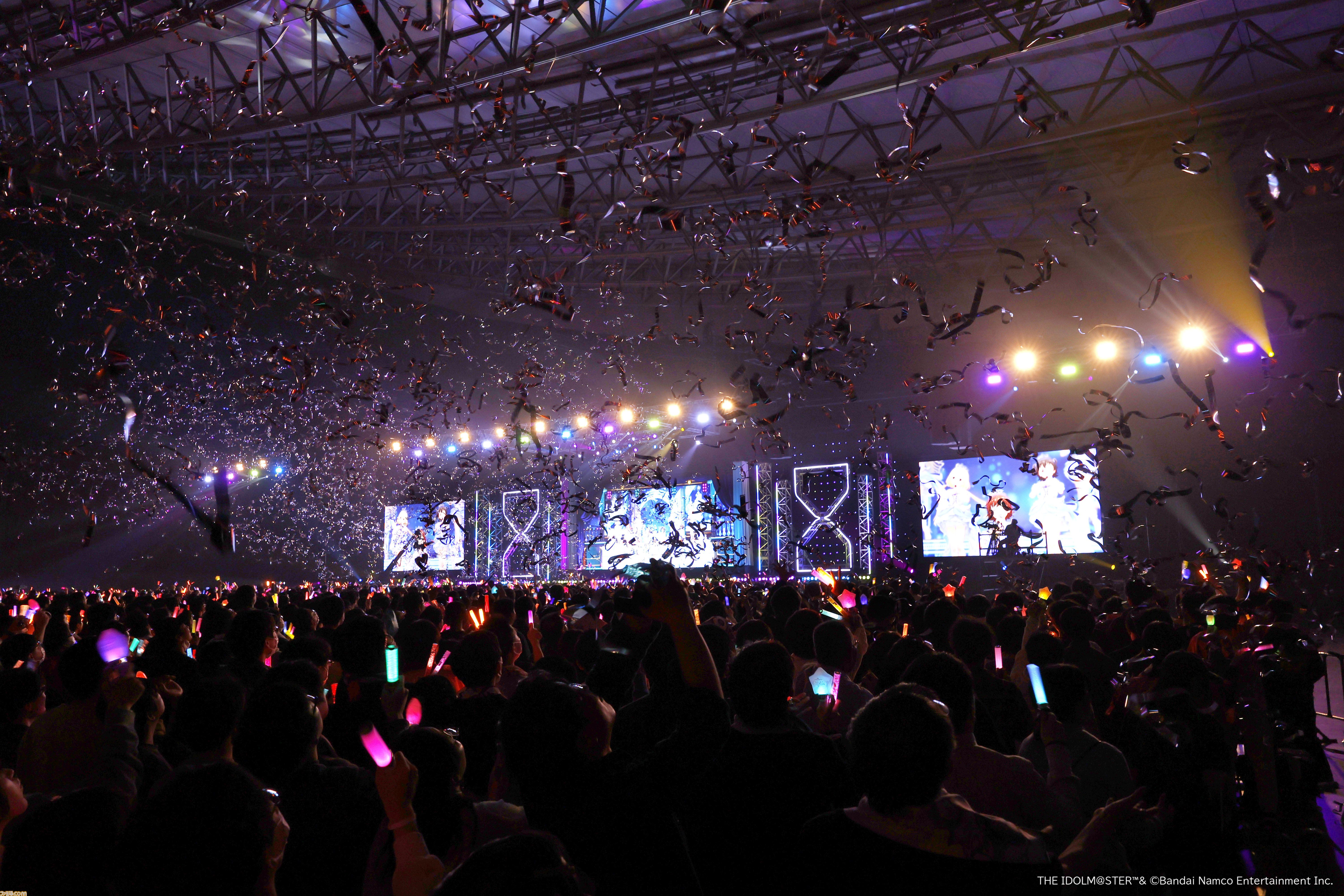 『アイマス シンデレラガールズ』xRライブ“シンデレラガールズフェス”1日目リポート。アイドルたちの原点の楽曲や本イベントのために書き下ろされた新曲『恒久のユニバース』が初披露