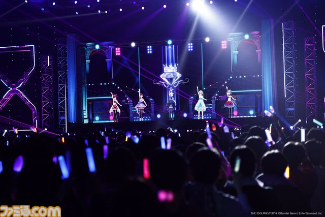 『アイマス シンデレラガールズ』xRライブ“シンデレラガールズフェス”1日目リポート。アイドルたちの原点の楽曲や本イベントのために書き下ろされた新曲『恒久のユニバース』が初披露