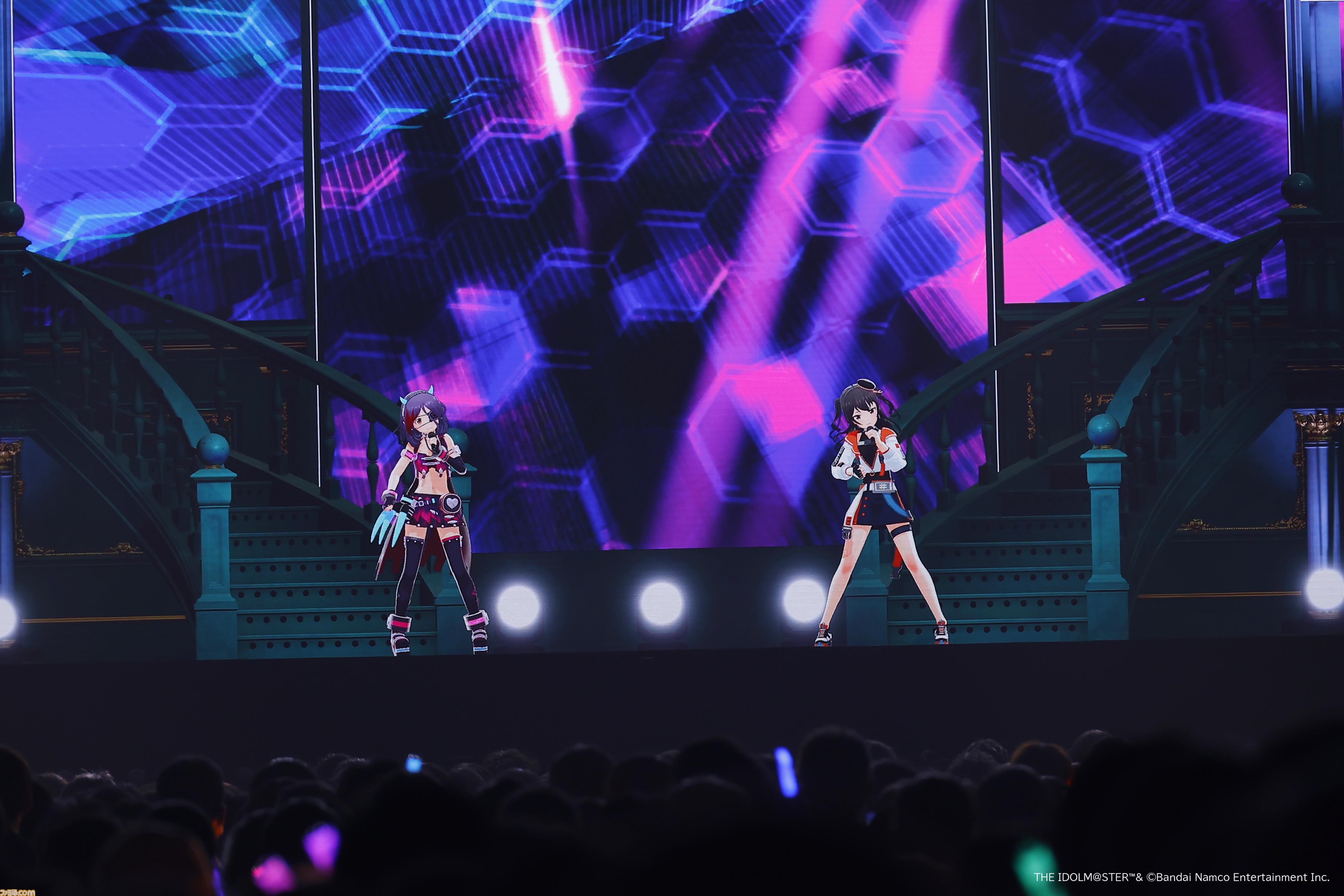 『アイマス シンデレラガールズ』xRライブ“シンデレラガールズフェス”1日目リポート。アイドルたちの原点の楽曲や本イベントのために書き下ろされた新曲『恒久のユニバース』が初披露