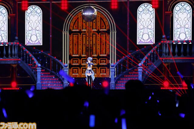 『アイマス シンデレラガールズ』xRライブ“シンデレラガールズフェス”1日目リポート。アイドルたちの原点の楽曲や本イベントのために書き下ろされた新曲『恒久のユニバース』が初披露