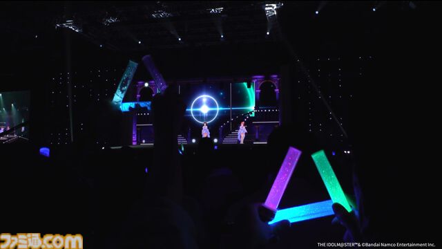 『アイマス シンデレラガールズ』xRライブ“シンデレラガールズフェス”1日目リポート。アイドルたちの原点の楽曲や本イベントのために書き下ろされた新曲『恒久のユニバース』が初披露