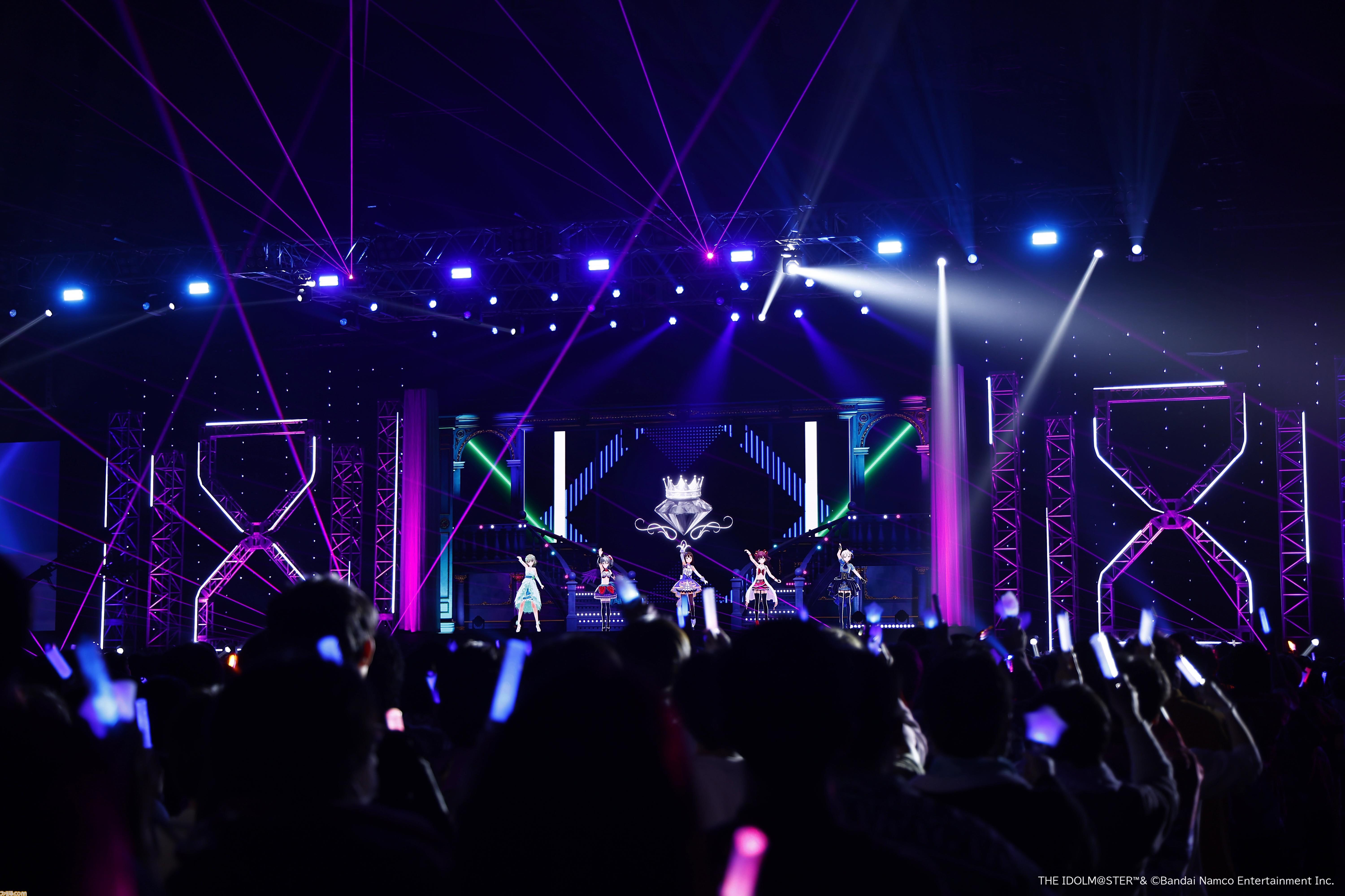 『アイマス シンデレラガールズ』xRライブ“シンデレラガールズフェス”1日目リポート。アイドルたちの原点の楽曲や本イベントのために書き下ろされた新曲『恒久のユニバース』が初披露