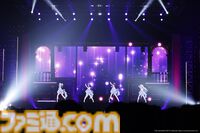 『アイマス シンデレラガールズ』xRライブ“シンデレラガールズフェス”1日目リポート。アイドルたちの原点の楽曲や本イベントのために書き下ろされた新曲『恒久のユニバース』が初披露