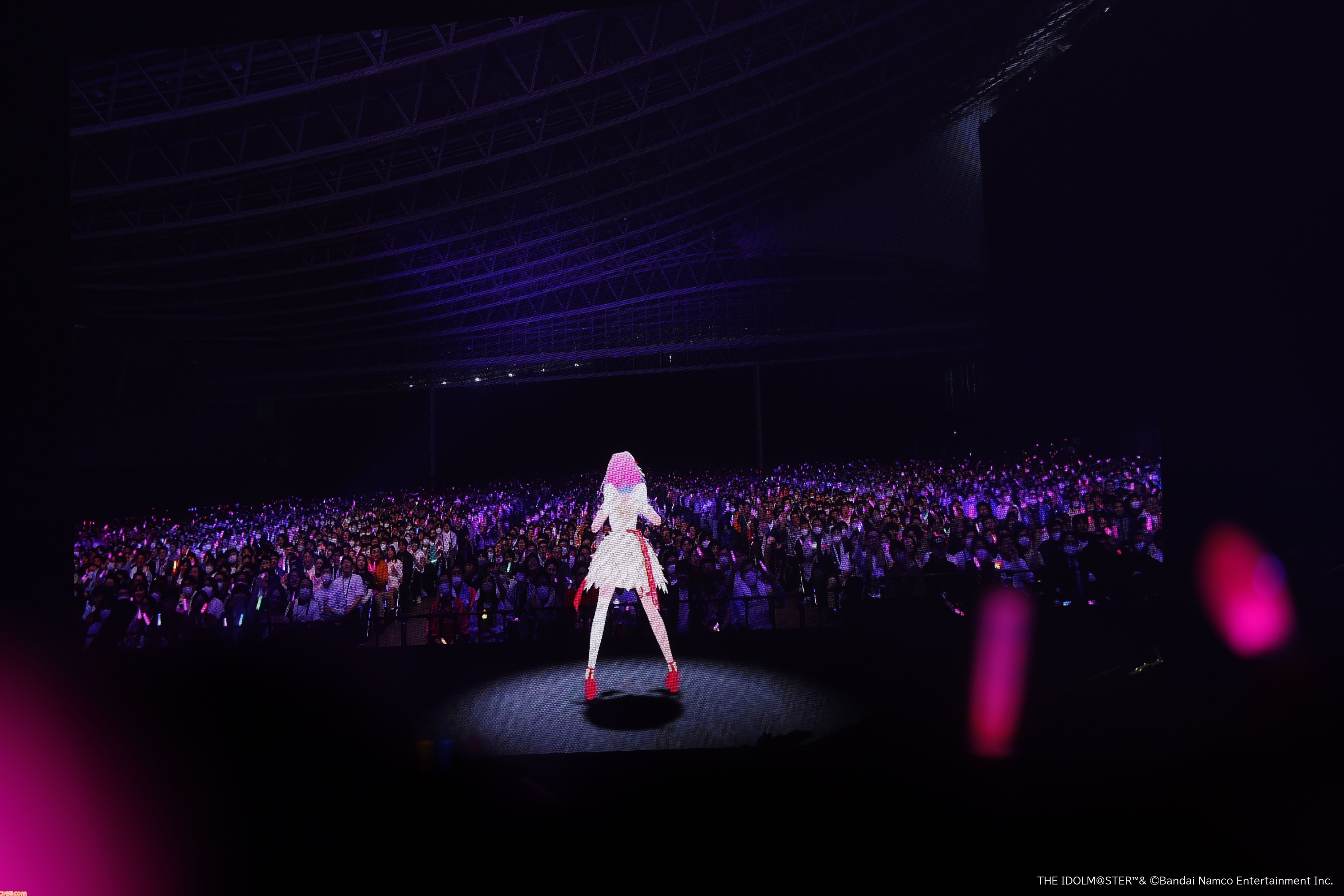 『アイマス シンデレラガールズ』xRライブ“シンデレラガールズフェス”1日目リポート。アイドルたちの原点の楽曲や本イベントのために書き下ろされた新曲『恒久のユニバース』が初披露