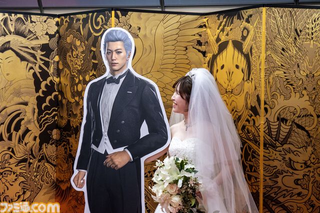 『龍が如く』冠婚葬祭展で知らない人の疑似結婚式に参列して泣いた日