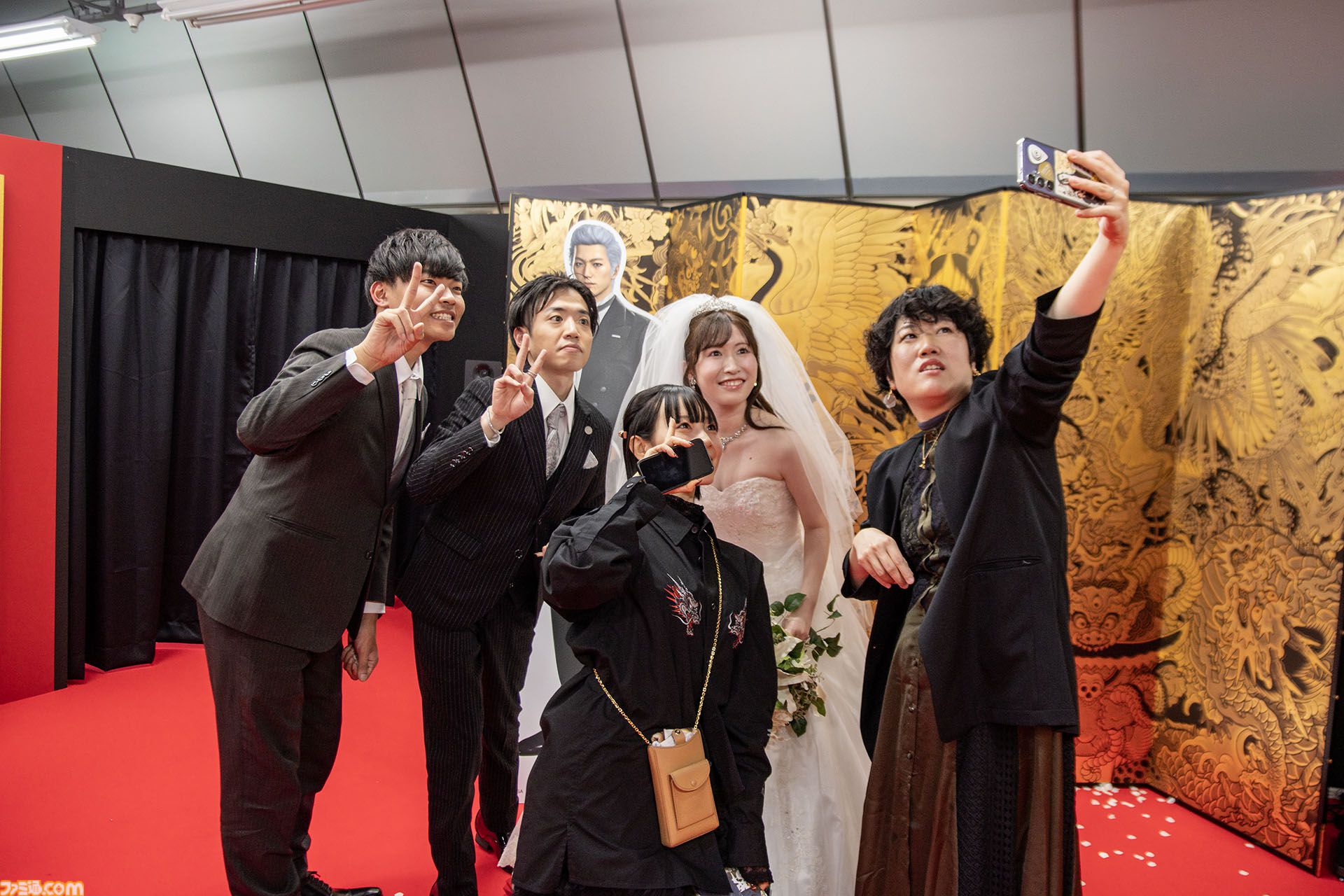 『龍が如く』冠婚葬祭展で知らない人の疑似結婚式に参列して泣いた日