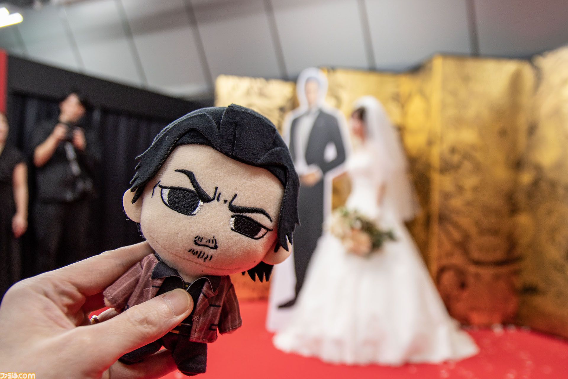 『龍が如く』冠婚葬祭展で知らない人の疑似結婚式に参列して泣いた日