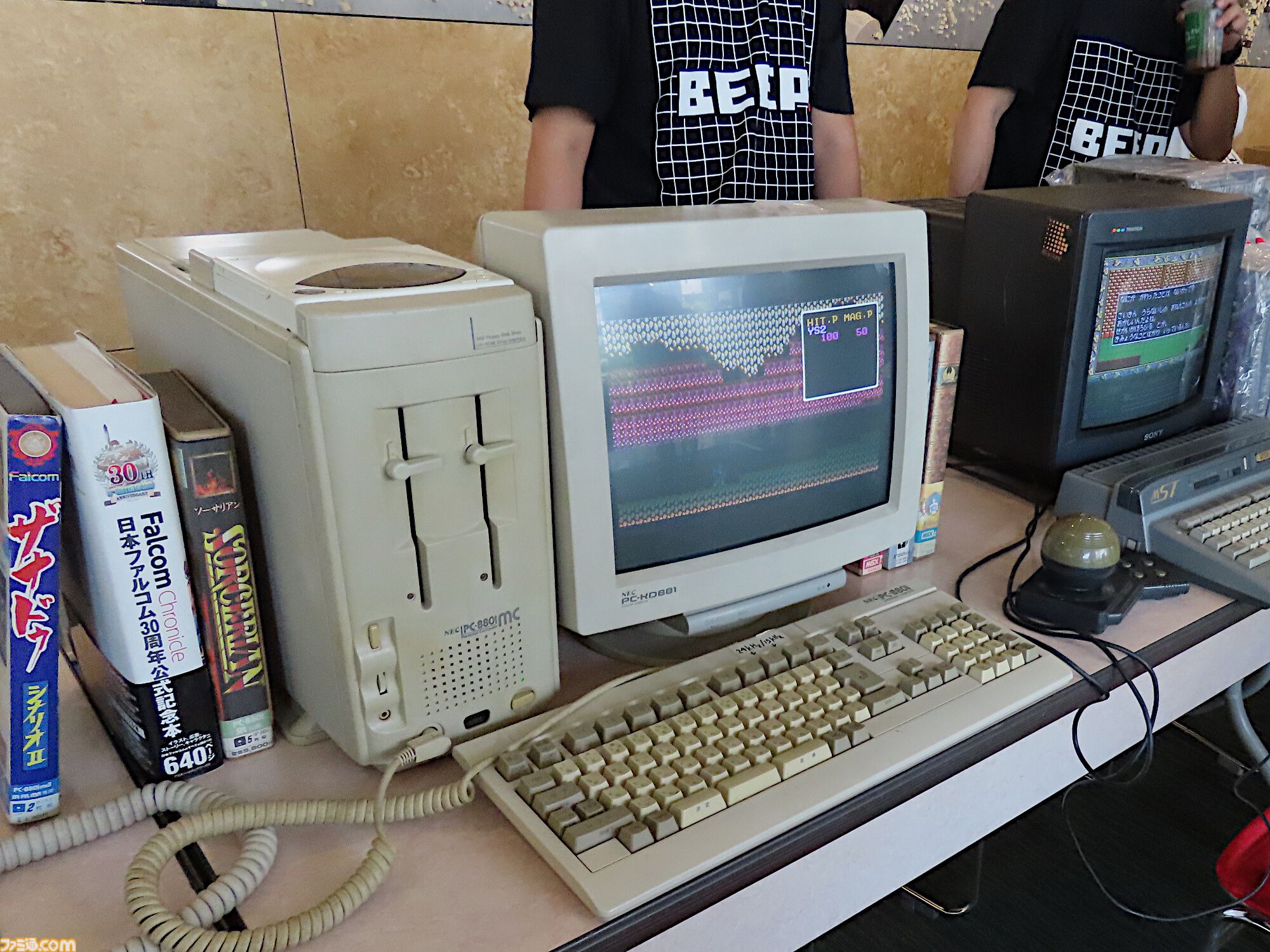 イベント“ALL ABOUT マイコン BASIC マガジン III”リポート。昭和のゲーム少年1300人が“ベーマガ”のイベントで令和の決起集会!?  つぐ美ちゃんの制服姿も飛び出した！ | ゲーム・エンタメ最新情報のファミ通.com