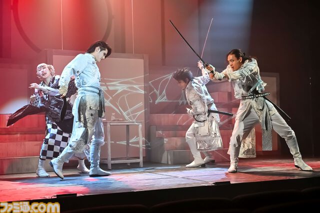 ヨコオタロウ氏原作・脚本の舞台『爆剣 -新選組疑剣斬-』が開幕。死の輪廻に囚われた幕末の剣士たちが対峙するのは麗しき西郷隆盛に源頼朝!?【拒絶の肉】