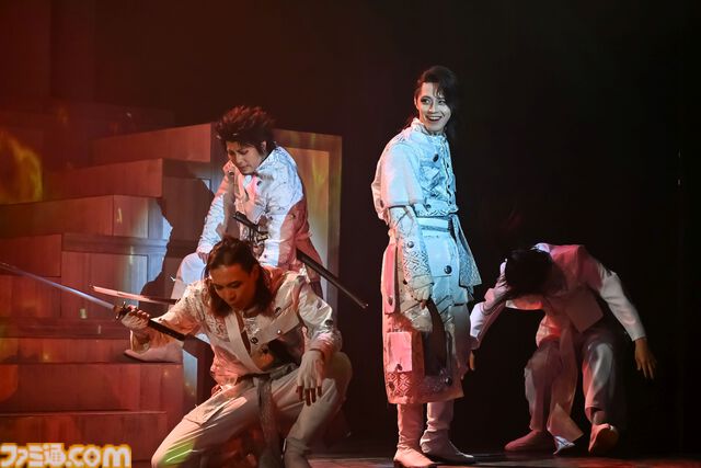 ヨコオタロウ氏原作・脚本の舞台『爆剣 -新選組疑剣斬-』が開幕。死の輪廻に囚われた幕末の剣士たちが対峙するのは麗しき西郷隆盛に源頼朝!?【拒絶の肉】