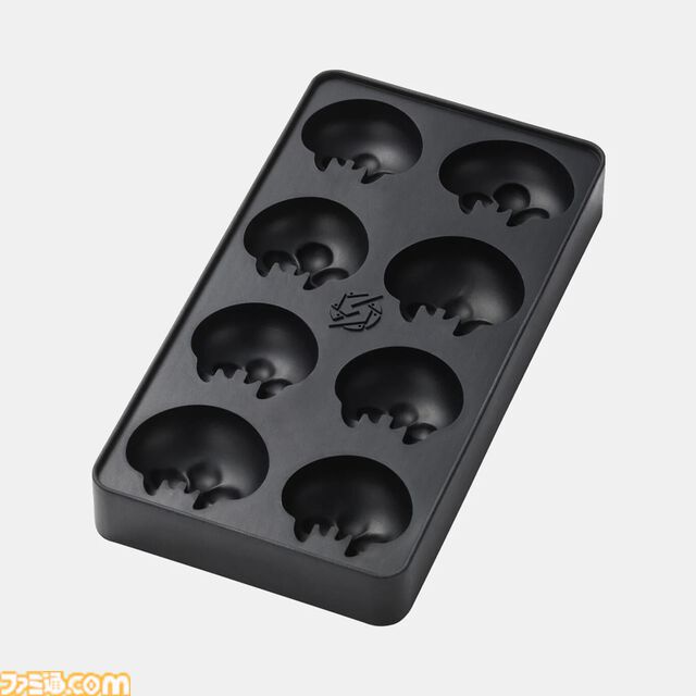 『メトロイド』サムスごっこしたくなるアームキャノンのクッションピローが登場。モーフボールのポーチやメトロイドのシリコントレーなど新作アイテムが発売