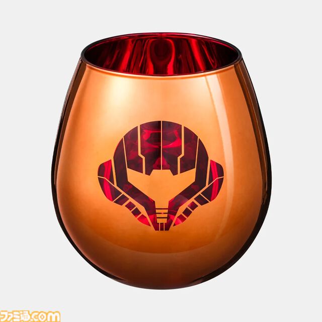 『メトロイド』サムスごっこしたくなるアームキャノンのクッションピローが登場。モーフボールのポーチやメトロイドのシリコントレーなど新作アイテムが発売