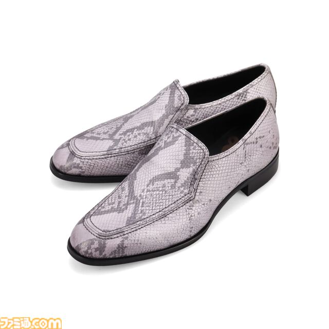 『龍が如く』真島吾朗、桐生一馬、春日一番の革靴が本日（12/8）予約開始。老舗靴メーカー・マドラスとのコラボ商品。オリジナルのデザインを精巧に再現した高級志向の逸品で各39600円