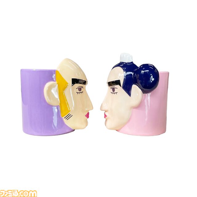 『クレヨンしんちゃん』マカオとジョマのペアマグカップが本日（12/11）より再販開始。『ヘンダーランドの大冒険』の人気キャラがプリントされたカップでエレガントなティータイムを