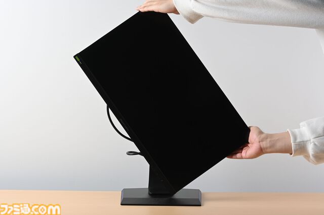 180Hz対応ゲーミングモニター“LCD-GD241JD”レビュー。多人数の描写もティアリングがないなめらかな映像に。モニターの高さも気軽に調整できるのもイイ！