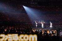 『アイマス』“MOIW2025”1日目リポート。女性陣による『宵闇のイリュージョン』や、『SideM』のアイドルによる『Orange Sapphire』など、20周年のお祭りにふさわしい大盛り上がり