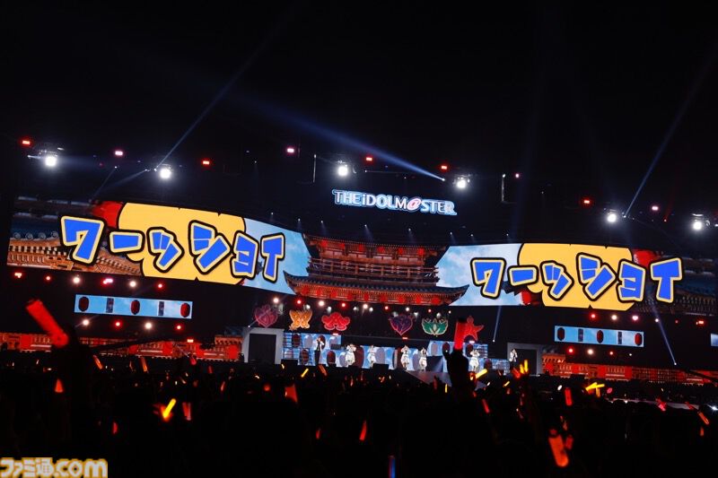 『アイマス』“MOIW2025”1日目リポート。女性陣による『宵闇のイリュージョン』や、『SideM』のアイドルによる『Orange Sapphire』など、20周年のお祭りにふさわしい大盛り上がり