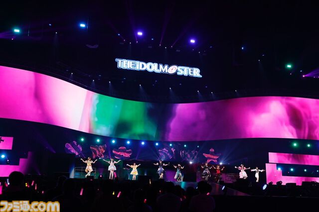 『アイマス』“MOIW2025”1日目リポート。女性陣による『宵闇のイリュージョン』や、『SideM』のアイドルによる『Orange Sapphire』など、20周年のお祭りにふさわしい大盛り上がり