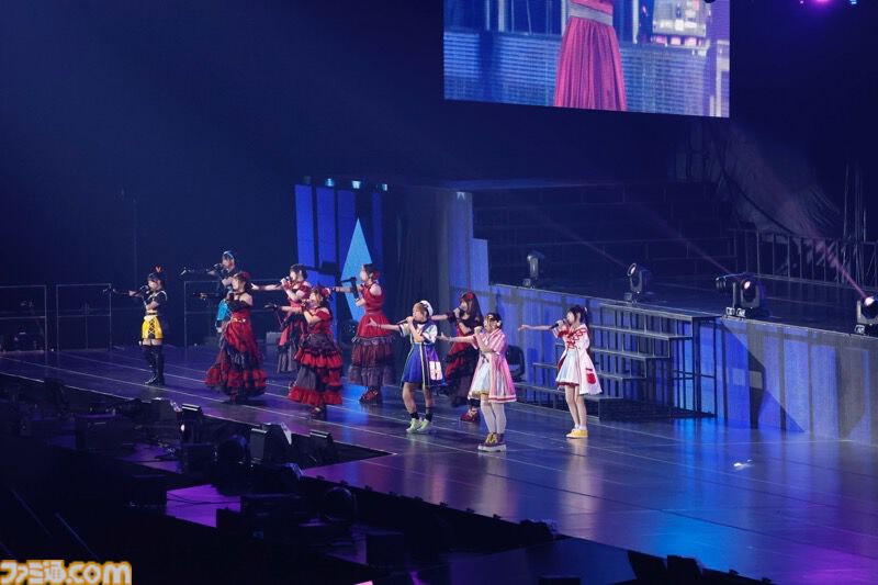 『アイマス』“MOIW2025”1日目リポート。女性陣による『宵闇のイリュージョン』や、『SideM』のアイドルによる『Orange Sapphire』など、20周年のお祭りにふさわしい大盛り上がり