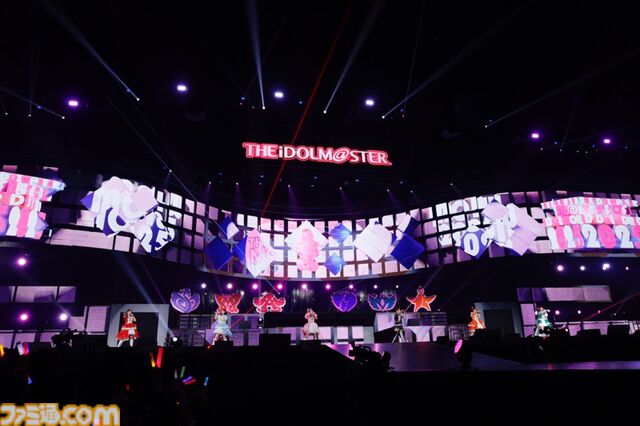 『アイマス』“MOIW2025”1日目リポート。女性陣による『宵闇のイリュージョン』や、『SideM』のアイドルによる『Orange Sapphire』など、20周年のお祭りにふさわしい大盛り上がり