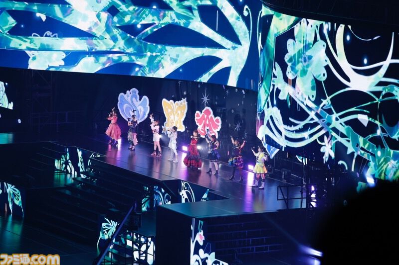 『アイマス』“MOIW2025”1日目リポート。女性陣による『宵闇のイリュージョン』や、『SideM』のアイドルによる『Orange Sapphire』など、20周年のお祭りにふさわしい大盛り上がり