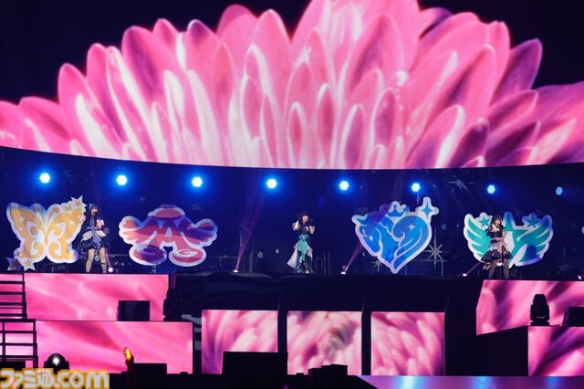 『アイマス』“MOIW2025”1日目リポート。女性陣による『宵闇のイリュージョン』や、『SideM』のアイドルによる『Orange Sapphire』など、20周年のお祭りにふさわしい大盛り上がり