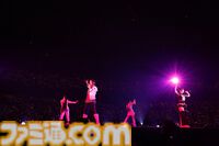 『アイマス』“MOIW2025”1日目リポート。女性陣による『宵闇のイリュージョン』や、『SideM』のアイドルによる『Orange Sapphire』など、20周年のお祭りにふさわしい大盛り上がり