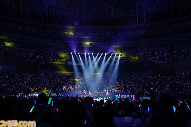 『アイマス』“MOIW2025”1日目リポート。女性陣による『宵闇のイリュージョン』や、『SideM』のアイドルによる『Orange Sapphire』など、20周年のお祭りにふさわしい大盛り上がり