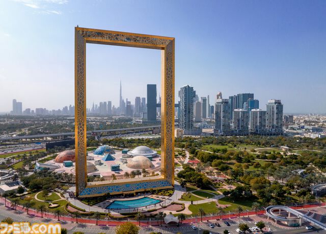 ドローンを使った世界初の空中『テトリス』が行われた“Red Bull Tetris World Final”が開催。巨大建造物ドバイフレームを活用した白熱の空中戦。日本代表AK氏はベスト16に