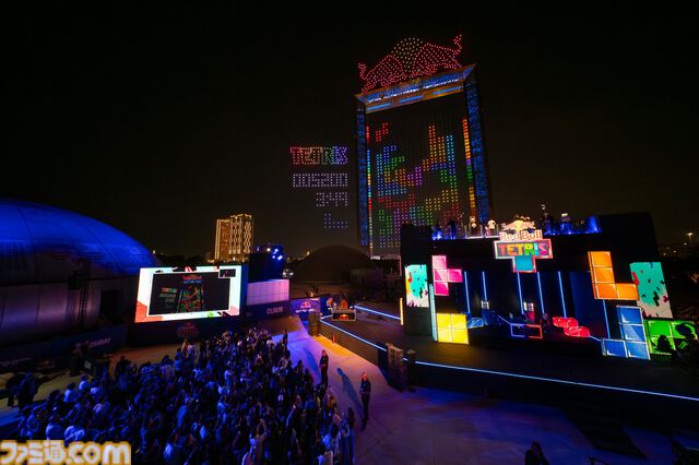 ドローンを使った世界初の空中『テトリス』が行われた“Red Bull Tetris World Final”が開催。巨大建造物ドバイフレームを活用した白熱の空中戦。日本代表AK氏はベスト16に