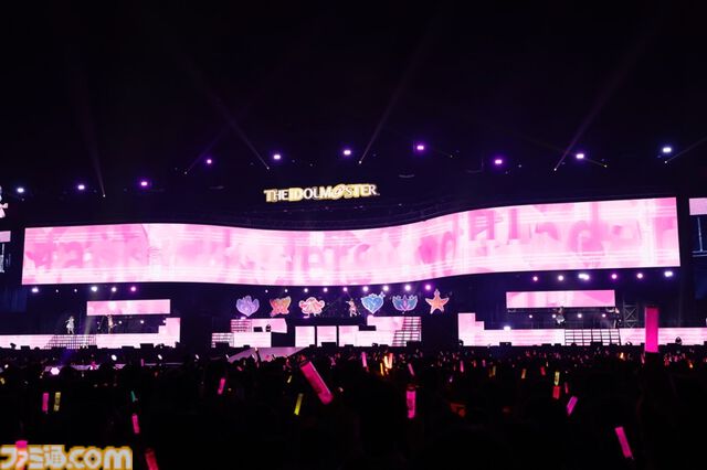 『アイマス』“MOIW2025”2日目リポート。セクシー過ぎる315 STARSの『リフレインキス』で大歓声が沸き、6ブランドの熱血アイドルたちによる『純情Midnight伝説』で熱気は最高潮に