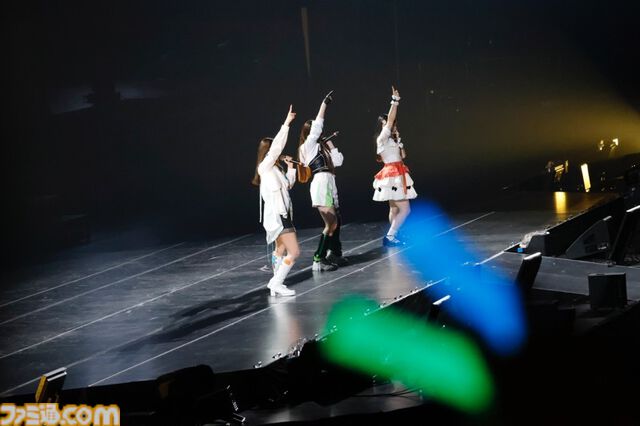 『アイマス』“MOIW2025”2日目リポート。セクシー過ぎる315 STARSの『リフレインキス』で大歓声が沸き、6ブランドの熱血アイドルたちによる『純情Midnight伝説』で熱気は最高潮に