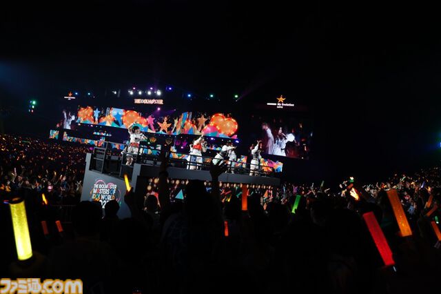 『アイマス』“MOIW2025”2日目リポート。セクシー過ぎる315 STARSの『リフレインキス』で大歓声が沸き、6ブランドの熱血アイドルたちによる『純情Midnight伝説』で熱気は最高潮に