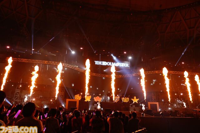 『アイマス』“MOIW2025”2日目リポート。セクシー過ぎる315 STARSの『リフレインキス』で大歓声が沸き、6ブランドの熱血アイドルたちによる『純情Midnight伝説』で熱気は最高潮に