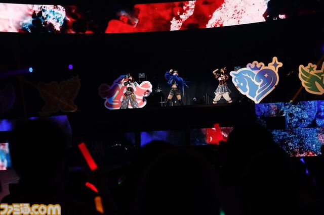 『アイマス』“MOIW2025”2日目リポート。セクシー過ぎる315 STARSの『リフレインキス』で大歓声が沸き、6ブランドの熱血アイドルたちによる『純情Midnight伝説』で熱気は最高潮に