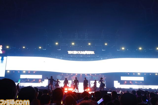 『アイマス』“MOIW2025”2日目リポート。セクシー過ぎる315 STARSの『リフレインキス』で大歓声が沸き、6ブランドの熱血アイドルたちによる『純情Midnight伝説』で熱気は最高潮に