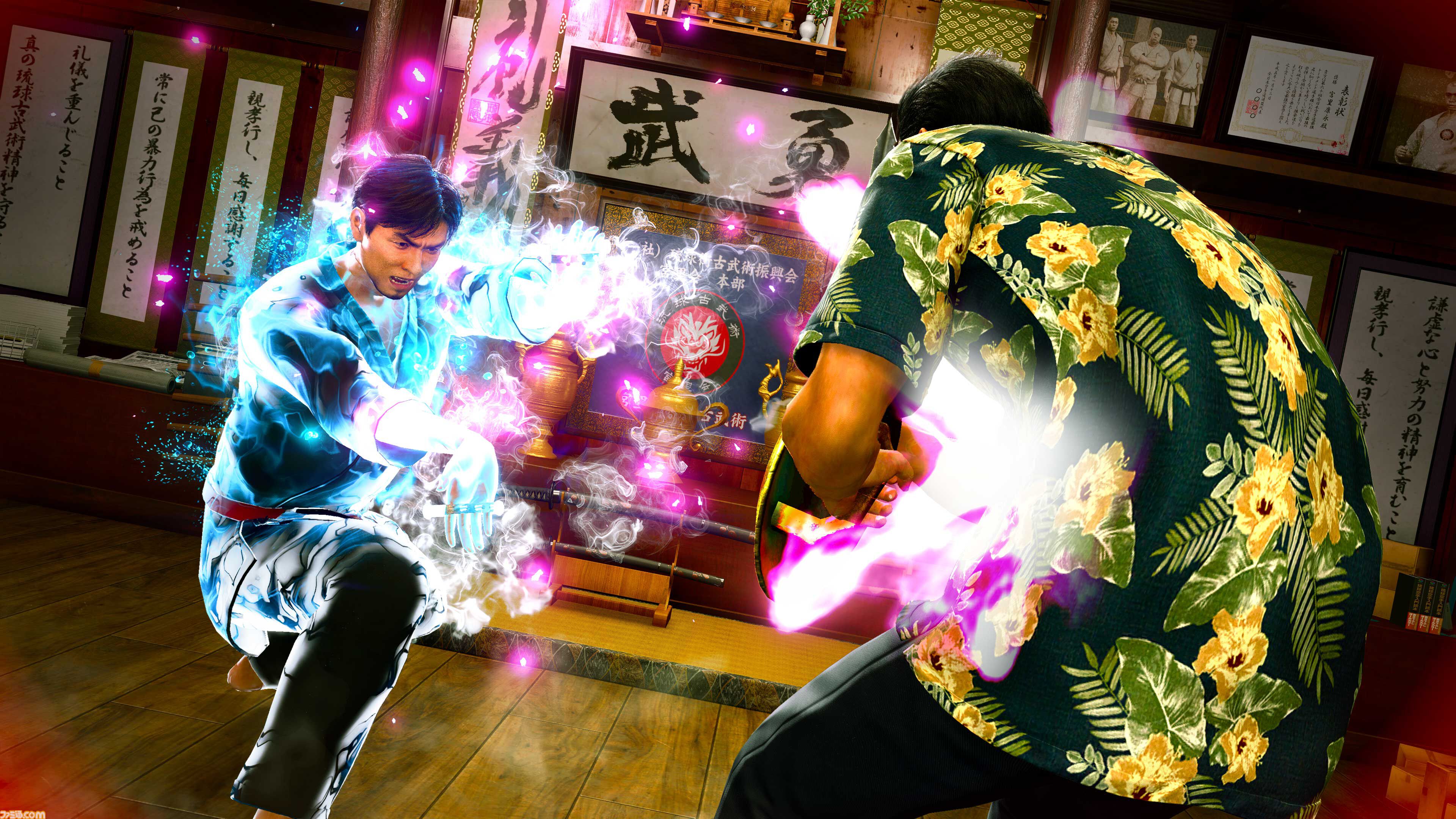 『龍が如く 極3 / 龍が如く3外伝 Dark Ties』サイドコンテンツの内容紹介。桐生がレディースチームの会長に。峯は地下ファイト組織を潰すために潜り込む