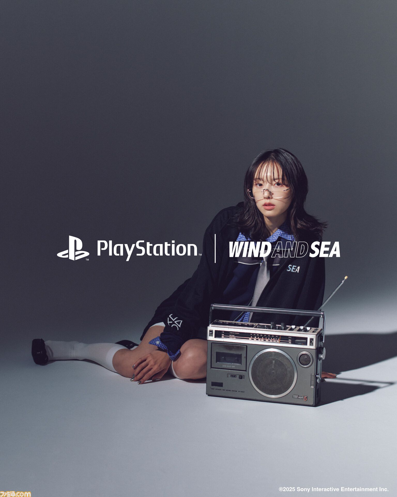 プレイステーションとWIND AND SEAが初コラボしたスウェットなどが12月