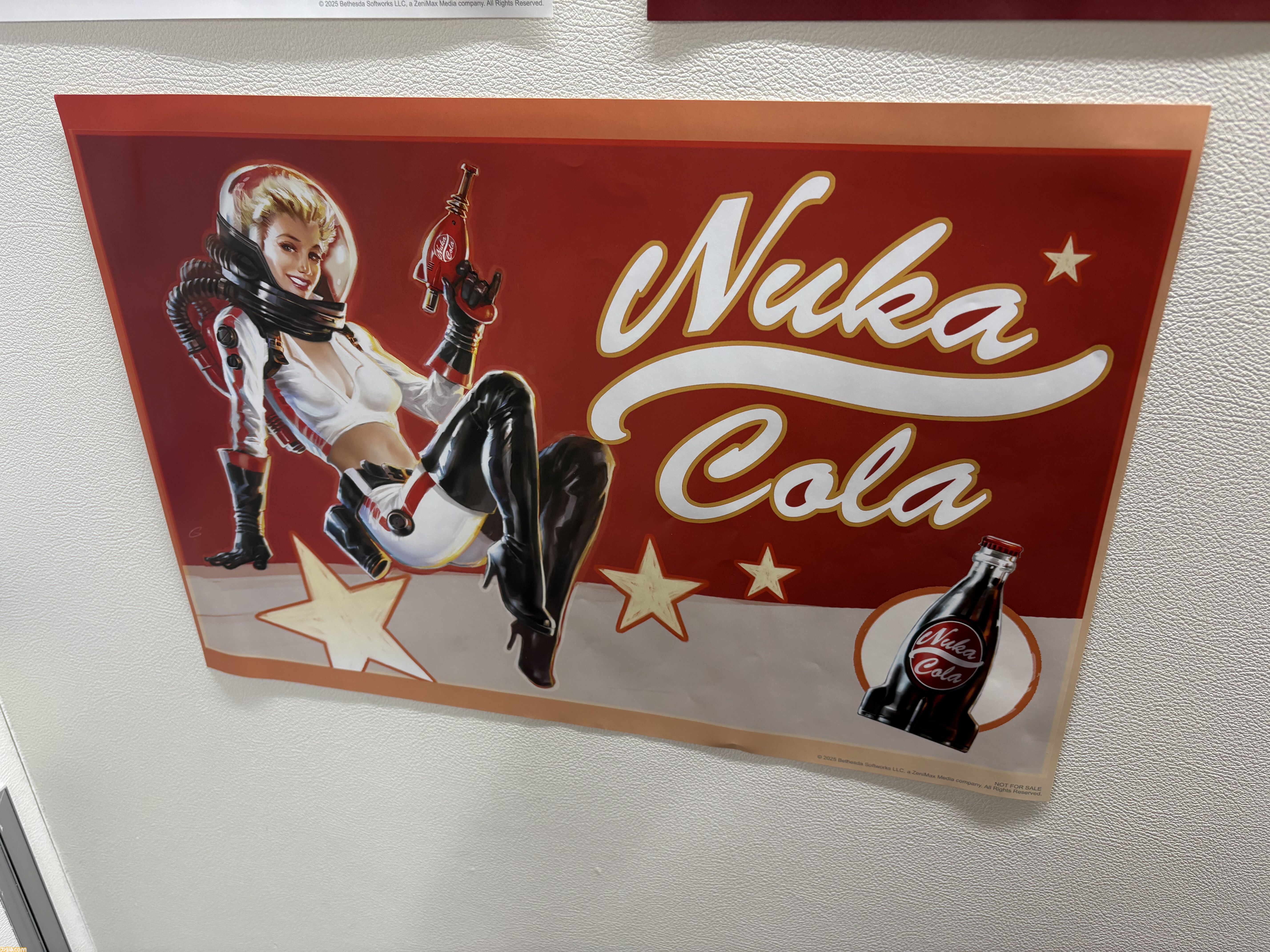 『フォールアウト』日本初のコラボカフェで飲もう、ヌカ・コーラ！ サバイバーにはたまらないフード＆グッズが山盛りのイベントをリポート【Fallout】