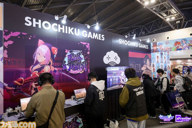 中国・上海ゲームイベント“WEPLAY”に日本の新作ゲームが集結。小高和剛氏の実写パネル が無数に並んだ、狂気（？）の撮影会も人気を博す！