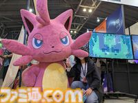 中国・上海ゲームイベント“WEPLAY”に日本の新作ゲームが集結。小高和剛氏の実写パネル が無数に並んだ、狂気（？）の撮影会も人気を博す！