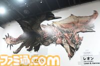 大カプコン展で『ストリートファイター』『ロックマンX』『ヴァンパイア』などの手描き資料を新展示。残されたメモ書きも味わい深い作品記録