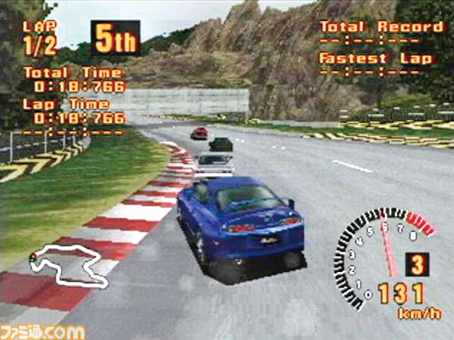 初代『グランツーリスモ』が発売された日。マシンの挙動やボディーの映り込みをリアルに再現。クルマ好きを魅了した究極のドライビングシミュレーター【今日は何の日？】